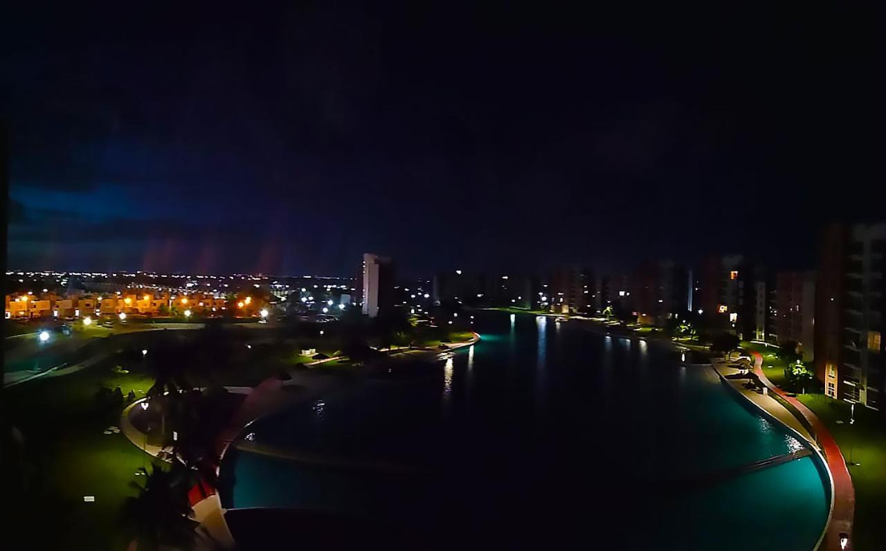 Love Dream Vacation Cancún Exterior foto
